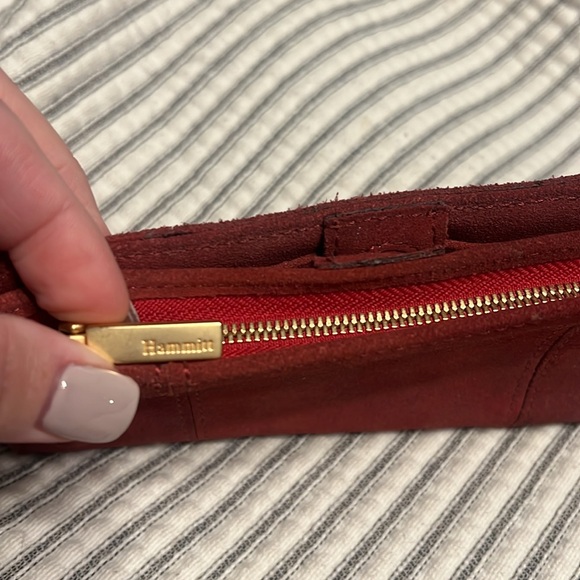 Hammitt Wallet 110 North Red Suede - Picture 3 of 10
